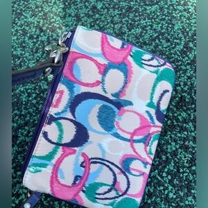 Coach Wristlet ,Coach Vibrant Patterned Wristlet,Coach Wallet.